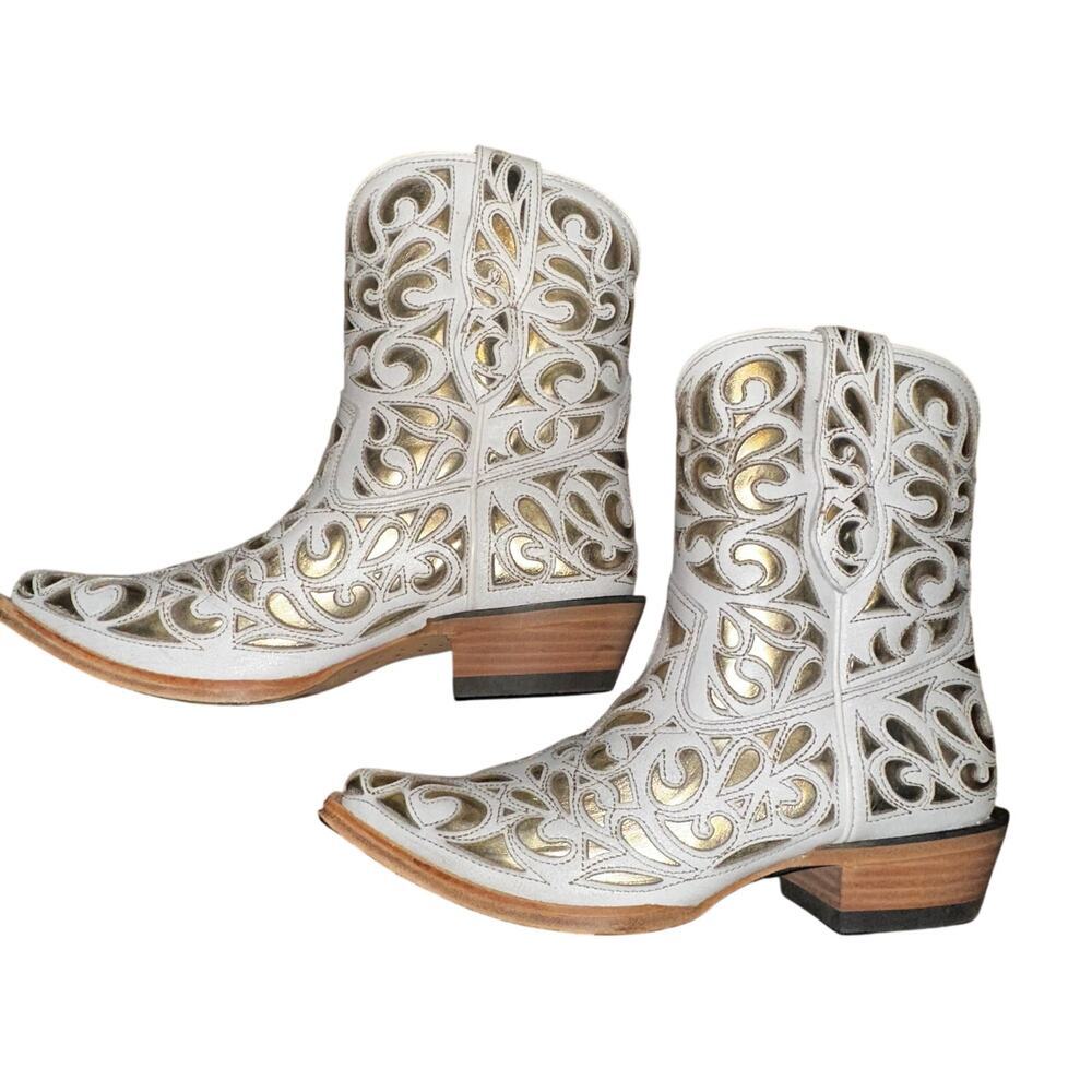 NWOB ARIAT WOMEN'S VALENTINA WESTERN BOOTIES - SNIP TOE Sz 7 - Picture 6 of 16